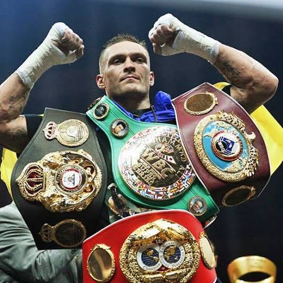 32 Heavyweights (Boxing)